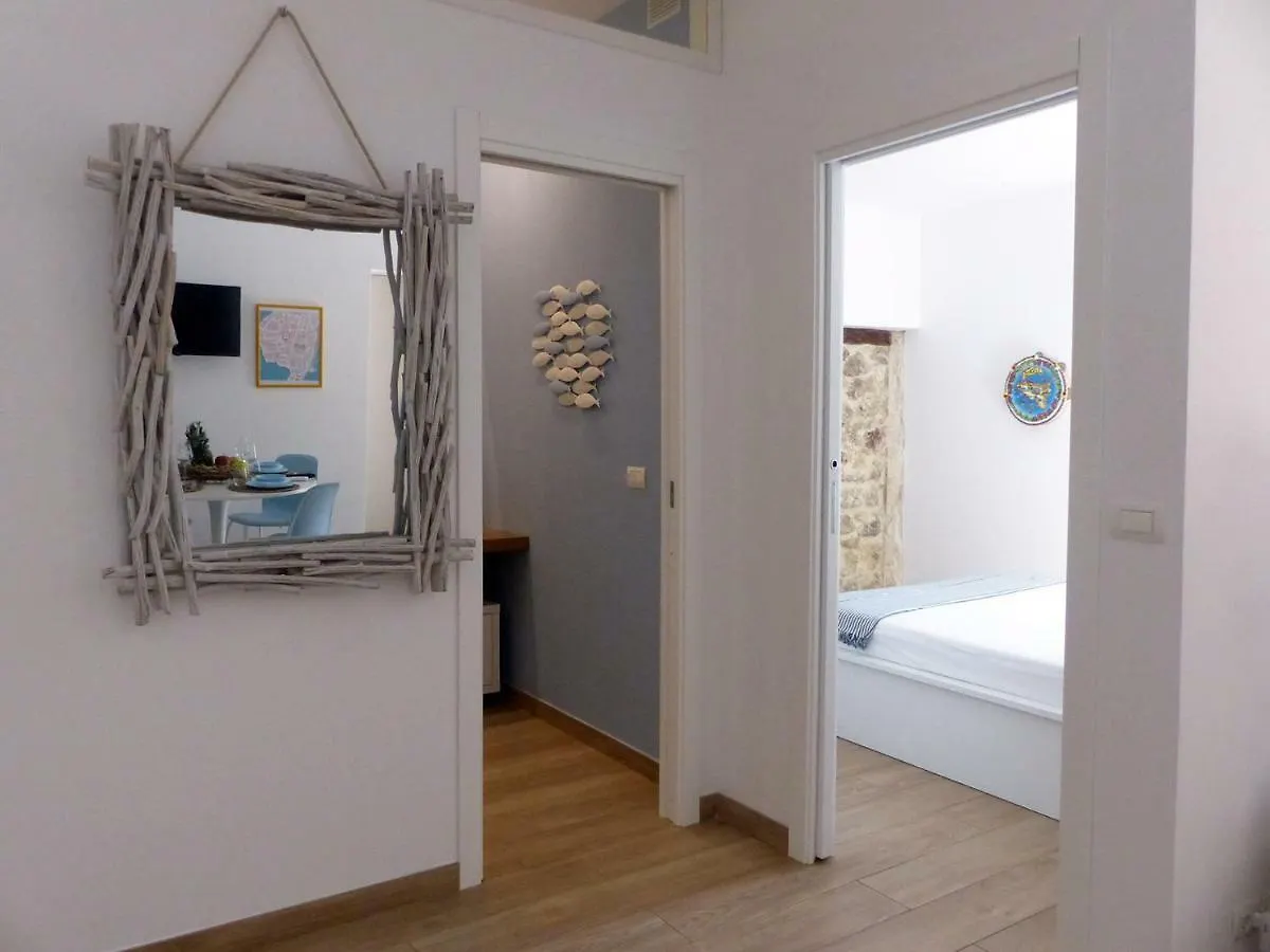 Nesh House Apartment Syracuse Italy